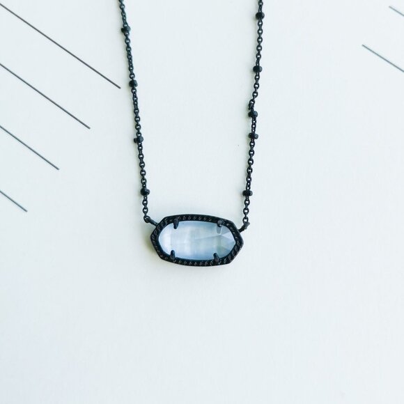 Kendra Scott Jewelry - Kendra Scott Elisa Satellite Pendant Necklace